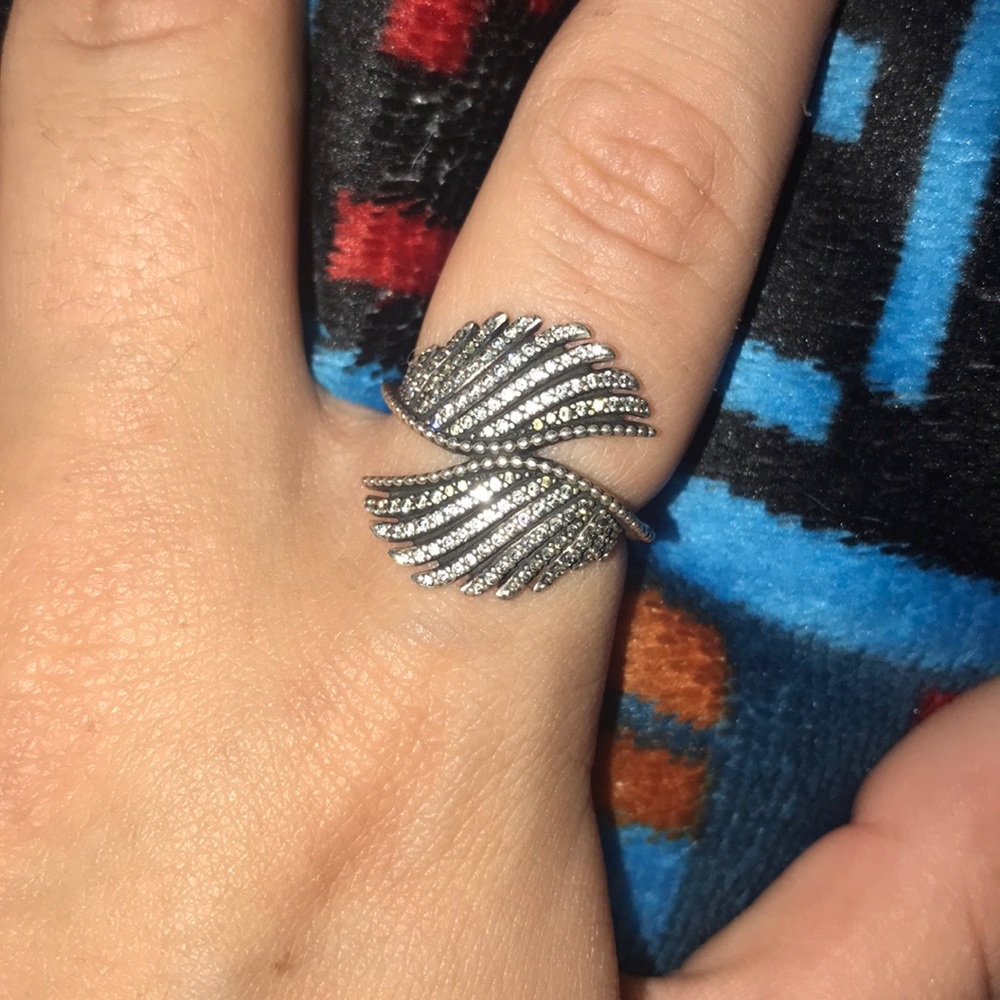 Authentic pandora ring
